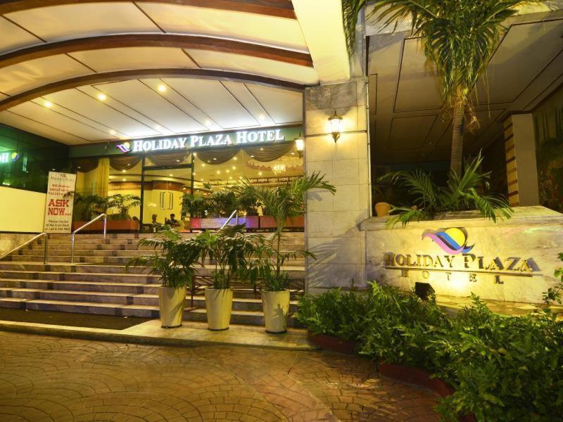 Holiday Plaza Hotel - Cebu Buitenkant foto